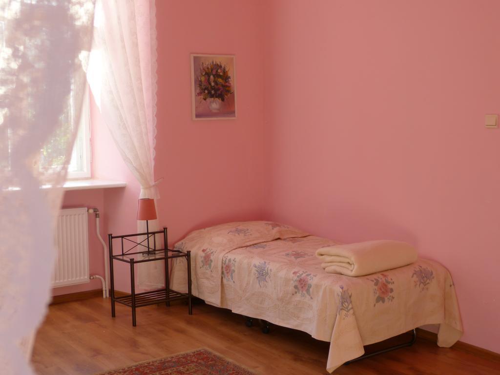 Palac Jastrowiec Exteriér fotografie